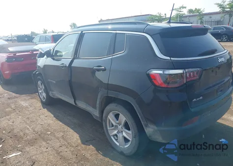 2022 Jeep Compass Latitude 4X4 z USA, uszkodzony, nr VIN 3C4NJDBB0NT216921